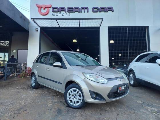 FORD FIESTA 1.0 ROCAM SE 8V FLEX 4P MANUAL FORD FIESTA 1.0 ROCAM SE 8V FLEX 4P MANUAL